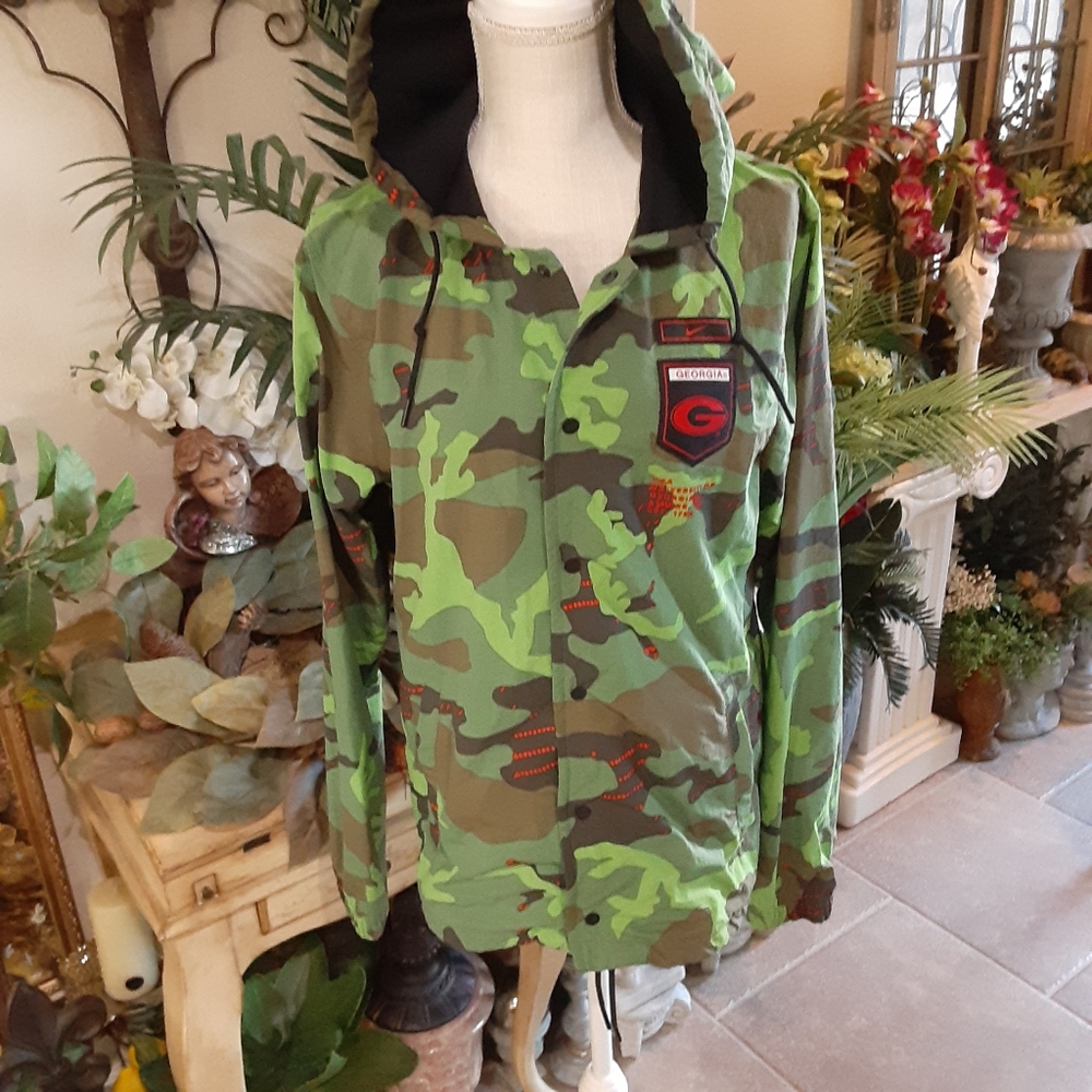 NIKE, U of GA, Camo, Snap Front Hoodie, Nylon & Cotton, Size Small
